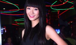 Trà My Next Top tóc mái ngố lạ lẫm đi xem quái vật