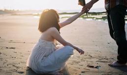 Tình nguyện làm vợ hờ suốt đời