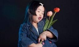 Bé gái 5 tuổi bị du khách kiện vì tội "bán dâm"