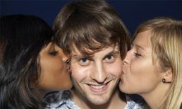 18% nam giới đã kết hôn muốn ngủ với đồng nghiệp nữ