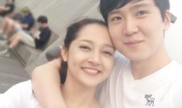 Bảo Anh quấn quít trai Hàn