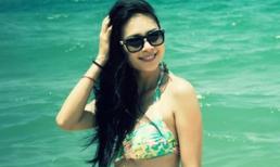 Ngô Thanh Vân khoe dáng với bikini