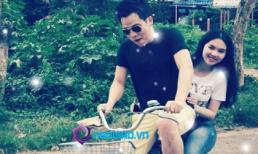 Ngọc Trinh "khoe" ảnh ôm eo Khắc Tiệp vi vu trên xe đạp