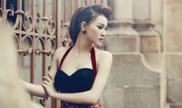 Thanh Trúc xinh tươi ghé thăm Nhà thờ Đức Bà