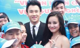 Vy Oanh - Dương Triệu Vũ "ngộp thở" giữa "rừng" fan hâm mộ