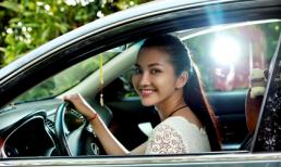 Kim Hiền lái xế hộp tiền tỷ mới tậu đi đóng phim