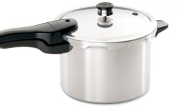 Một phụ nữ luộc chín xác chồng bằng nồi áp suất