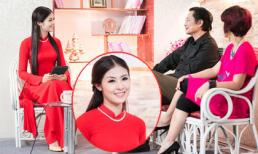 Ngọc Hân đẹp nền nã, dẫn talk show đặc biệt