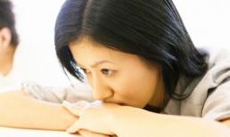 Chàng liên tục gạ “lên giường đổi gió”