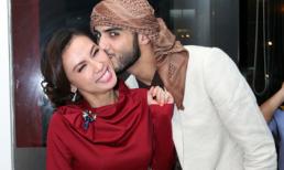 Bắt gặp "trai đẹp bị trục xuất" hôn Huyền Ny đầy tình cảm