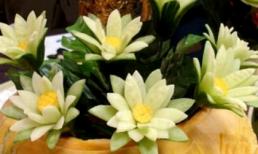 Cách tỉa dưa chuột thành bông hoa xinh xắn