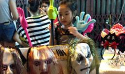 Hết hồn với đồ chơi trung thu trên phố Hàng Mã