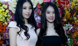 Minh Thư - Linh Chi rạng rỡ khoe sắc giữa rừng hoa