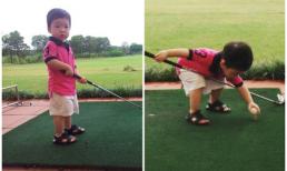 Quý tử nhà Khải Anh - Đan Lê chập chững trên sân golf