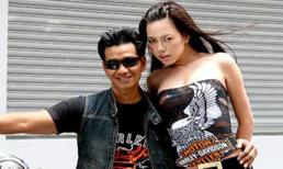 Đại gia Công 'mô tô' và những chân dài, hot girl