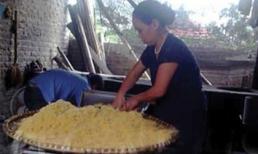 Ruốc thịt làm từ sắn dây tại Hà Nội