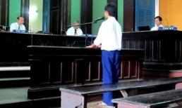 Gã trai tuổi teen cưỡng hiếp cùng lúc 2 đứa trẻ trong vườn ổi