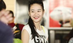 Phan Hà Phương rạng rỡ ở Nội Bài lên đường đi thi siêu mẫu