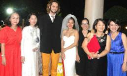 Gu thời trang 'độc' của vợ chồng Mai Khôi 