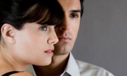 Hoang mang khi chồng bỗng dưng "thích" đàn ông