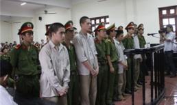 Các bị cáo vụ ''quan tài diễu phố'' khai gì tại tòa