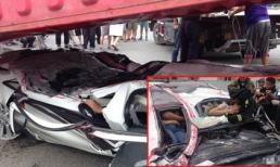 Tài xế sống sót kỳ diệu dù xe bị cán nát bét