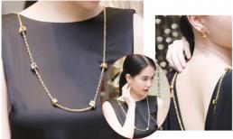 Ngọc Trinh nổi bật với 'cây trang sức' trị giá 50 triệu dự event