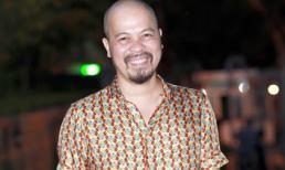 Đức Hùng diêm dúa áo quần đi xem Sao Mai điểm hẹn