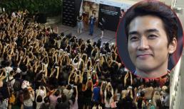 Mỹ nam 'Trái tim mùa thu' quảng bá phim 19+ được rừng fan chào đón nồng nhiệt