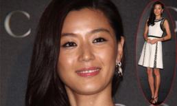 'Minh tinh trái đất' mặt bóng dầu, da đen nhẻm ngày càng xuống sắc