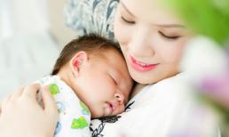 Ngắm khoảnh khắc thiên thần của Đan Lê và con trai thứ 2