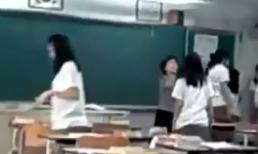 Phẫn nộ cô giáo Hàn Quốc tát học sinh đôm đốp khiến dân mạng bức xúc