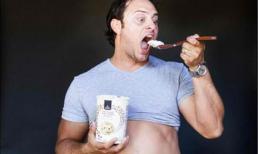 Chùm ảnh hài hước về người đàn ông quyết 'mang bầu' thay vợ