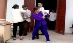 Hai cặp già nhảy rất sung