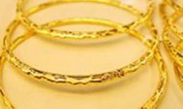 Chốt phiên cuối tuần, vàng đảo chiều đi lên 