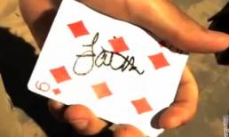 Mánh khóe để được hôn người đẹp của chàng 'ảo thuật gia' láu cá