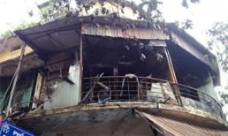 Hà Nội: Cháy lớn ở phố Phủ Doãn, 3 căn phòng bị thiêu rụi