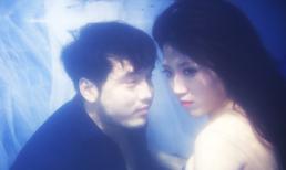  Ưng Hoàng Phúc 'quấn quýt' Trang Pháp dưới làn nước