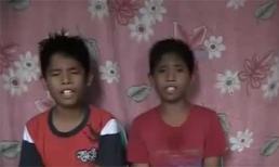 Hai cậu bé hát 'When i was your man' cực hay