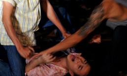 Sốc: 5 trai làng hiếp dâm nữ sinh cấp 3 rồi quay clip