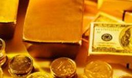 Leo thang căng thẳng tại Ukraine khiến giá vàng vọt tăng