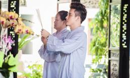 Hotboy 'The X-Factor' đi chùa mùa vu lan cùng mẹ