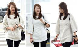 'Nàng Cáo' Shin Min Ah tươi trẻ, nổi bật ở sân bay với áo len đơn giản