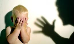 9 thói quen xấu bố mẹ cần bỏ ngay khi dạy con