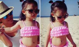 Phạm Quỳnh Anh khoe ảnh con gái yêu mặc bikini