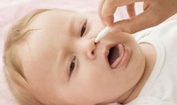 4 sai lầm khi chữa sổ mũi cho trẻ