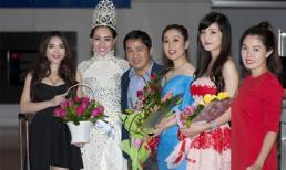 Đón tân Hoa hậu Huỳnh Thuý Anh, Triệu Thị Hà và bầu Hòa  gây náo loạn sân bay