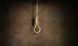 Chồng treo cổ tự tử vì vợ nợ 9 tỷ gây rúng động