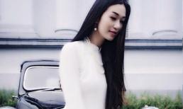 Khánh My đẹp nền nã và duyên dáng với áo dài