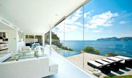 Biệt thự trong suốt: Không ngắm - hơi phí!